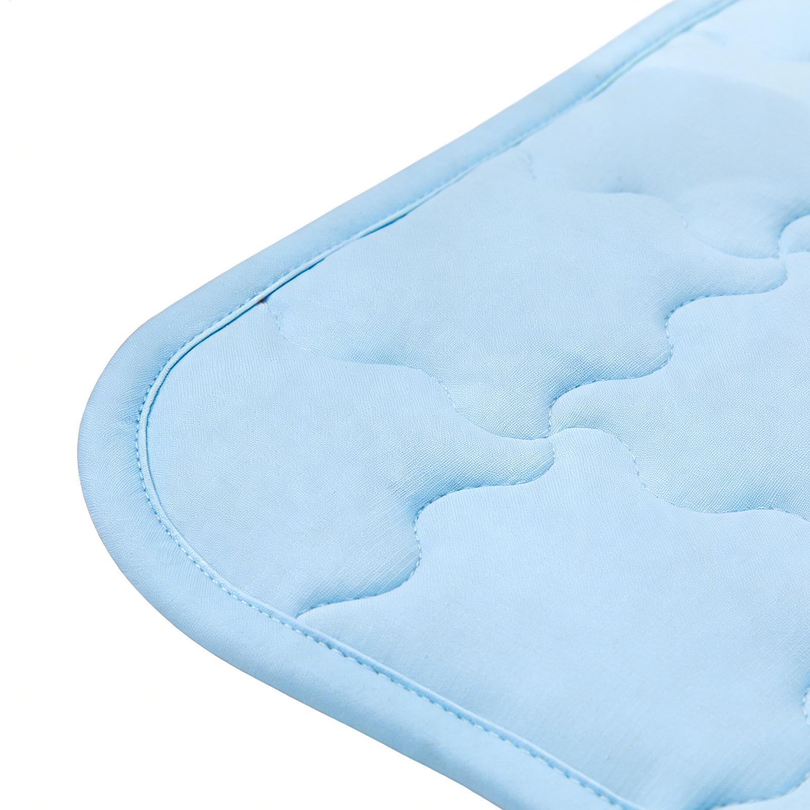 وسادة تبريد للكلاب قابلة للغسل - مراجعة Outdoor Camping Dog Bed وسعره